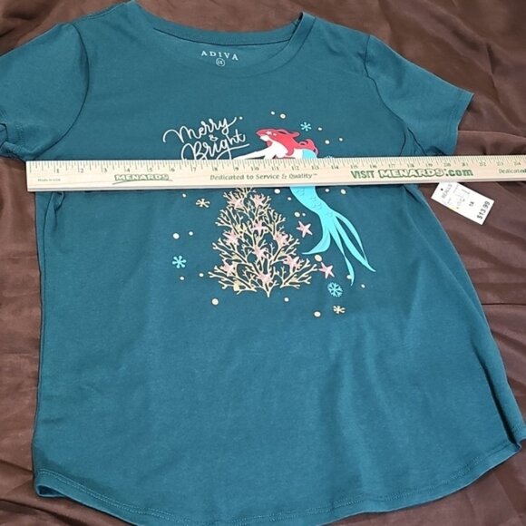 Adiva Mermaid Christmas Short Sleeve Crew Neck T-shirt Plus Size 1X New - Picture 3 of 6